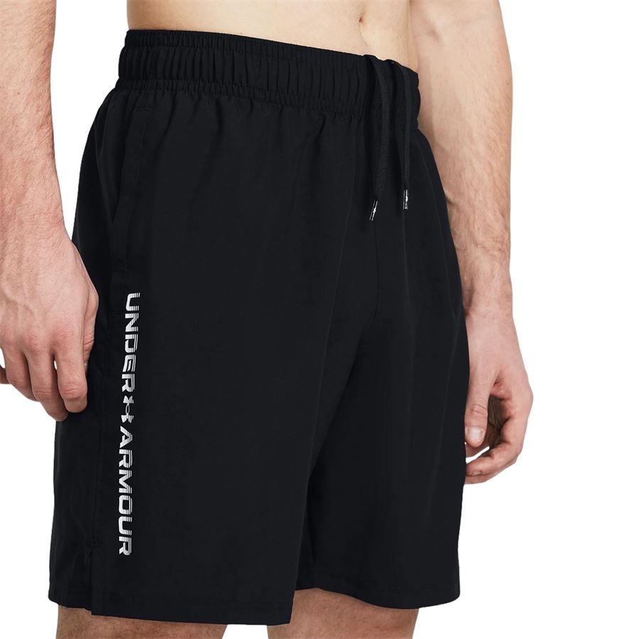 UA Tech Woven shorts da uomo Under Armour | 13833560001